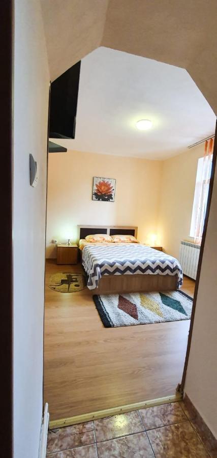 Double Room,1004937883:JPEG